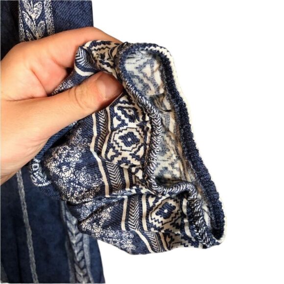 3 for $30! Honey belle patterned tunic - Picture 8 of 10